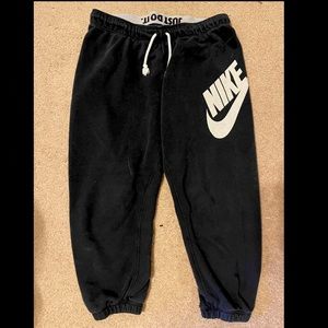 Nike Sweatpants